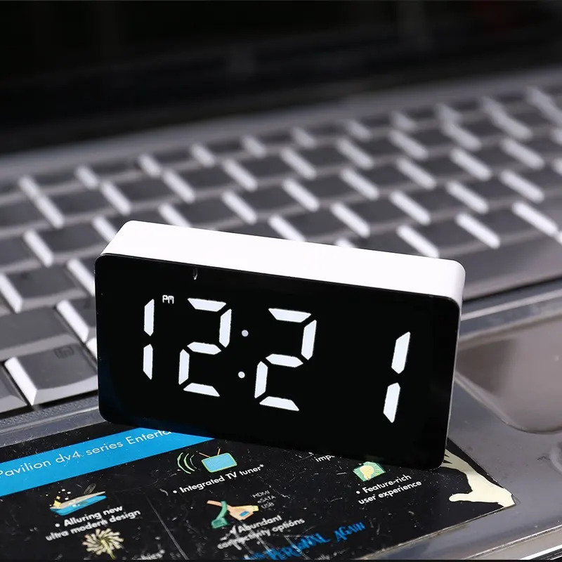 LED Electronic Watch Mirror Al - Electronics Gadgets Wholesale 评论和价格